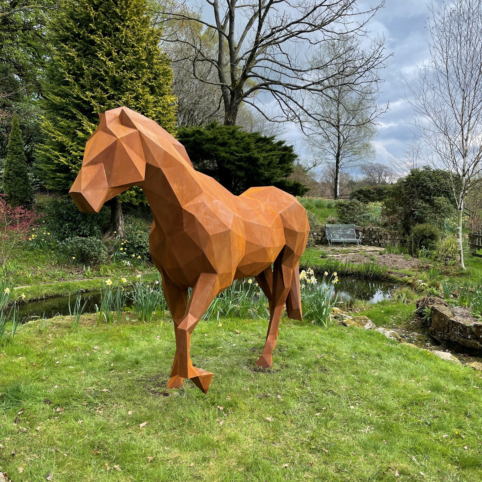 How to Choose the Perfect Sculpture Chris Smith, Standing Horse, Corten Steel