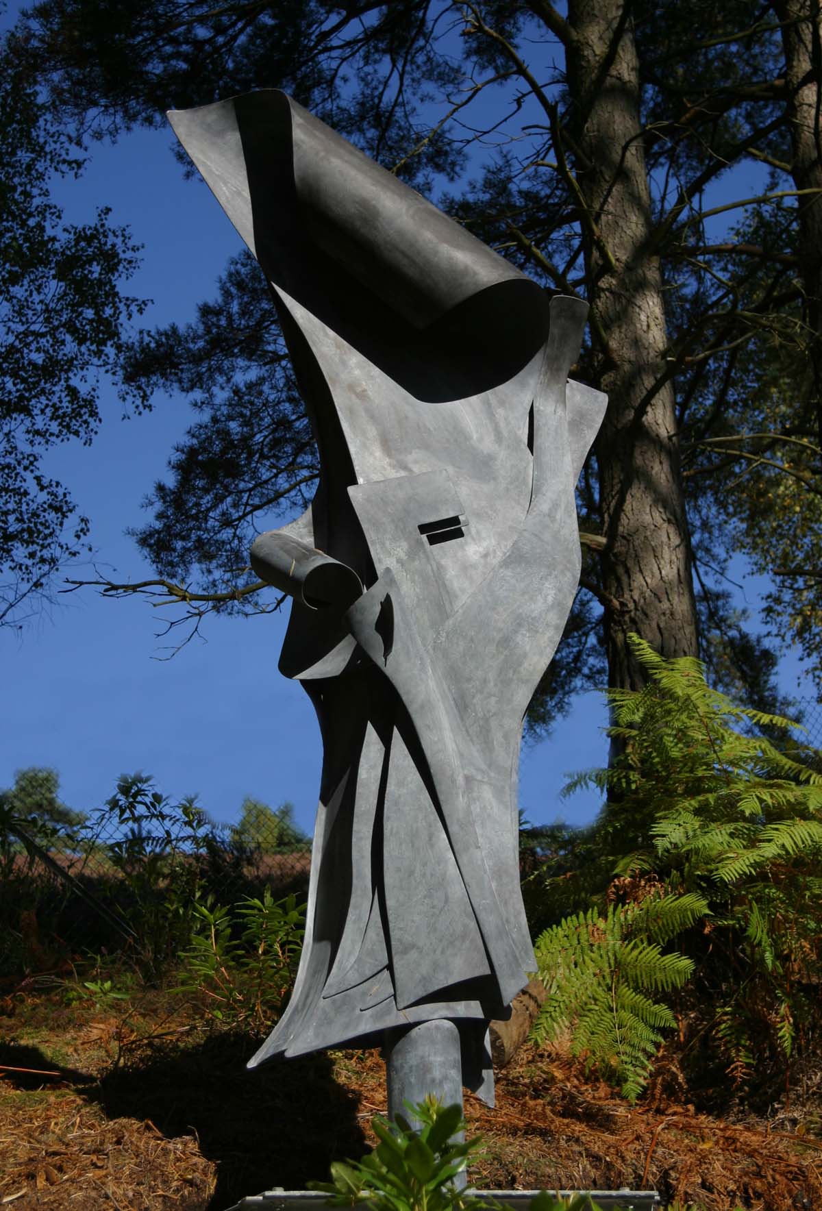Monumental Steel Abstract Sculpture - Simovitch by David Dewis (Unique) - Image 2