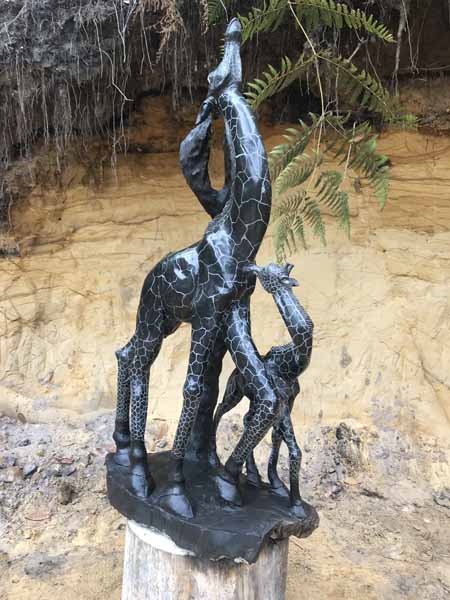 Large Stone Figurative Giraffe Sculpture - Mother's Care by Fannie Mupanga (Unique) - Image 2