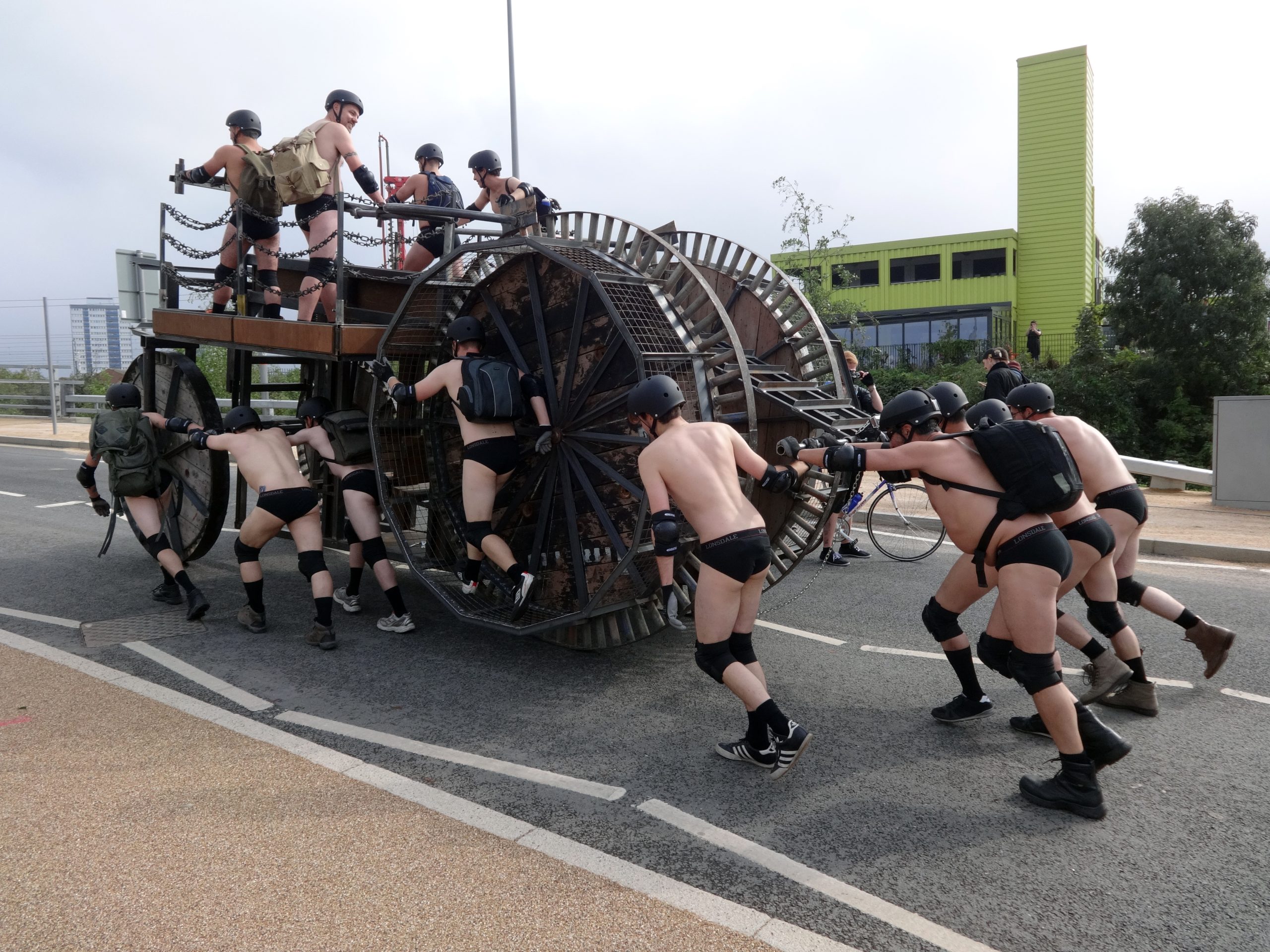 Monumental Mixed Media Automobile Sculpture - Ministry of Alternative Transport Vehicle by Francis Thorburn (Unique) - Image 2