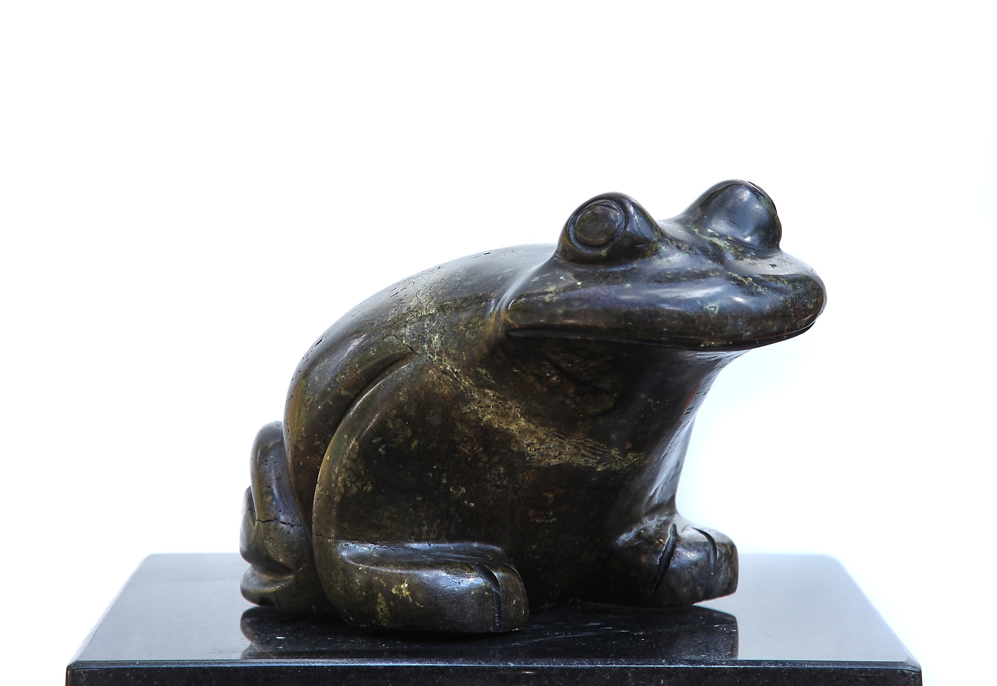 Plump and handsome stone shona frog sculpture
