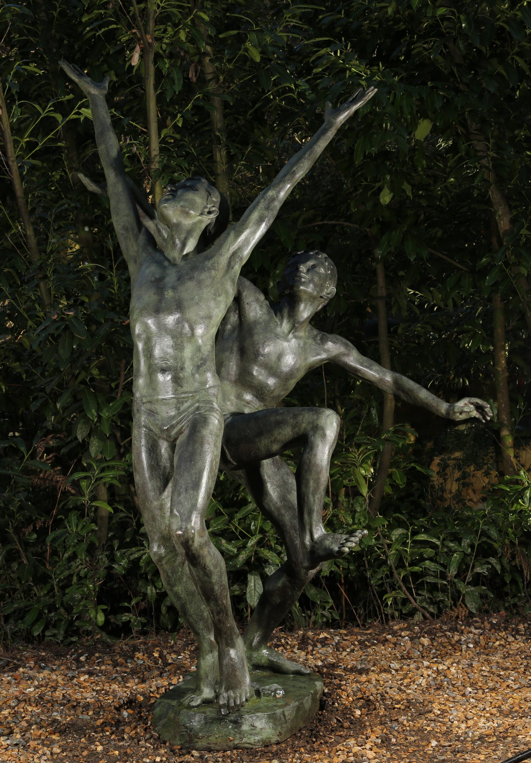 Large Bronze Figurative Water Feature Sculpture - Rain (Water feature) by Lyudmila Konstantinouvna Strel Chenko - Image 4