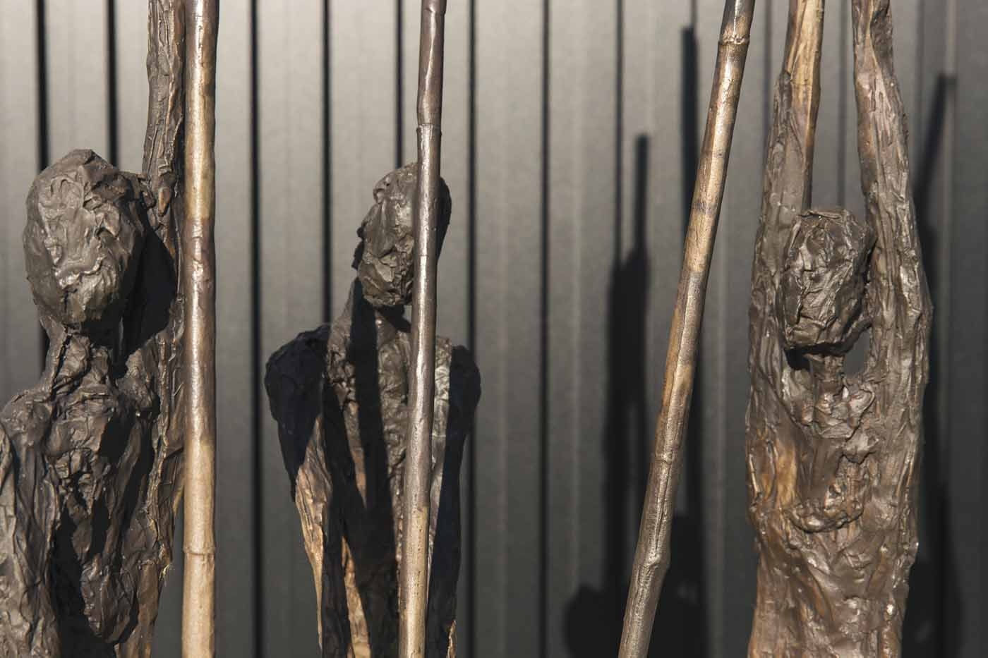 Large Bronze Abstract People Sculpture - Scan by Ann Vrielinck (Edition of 49) - Image 4