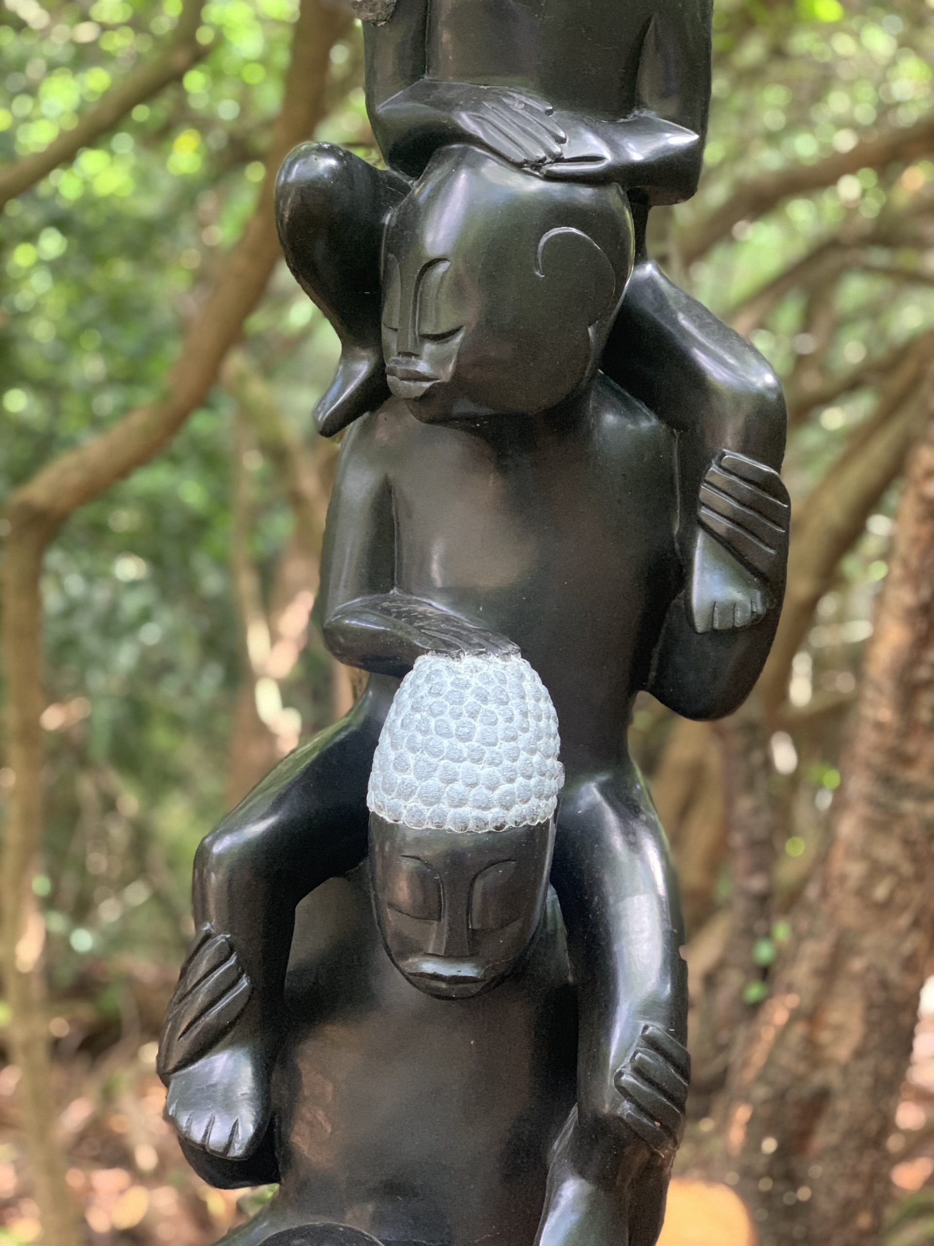 Large Stone Figurative Sculpture - Supporting My Family by Tinei Mashaya (Unique) - Image 3