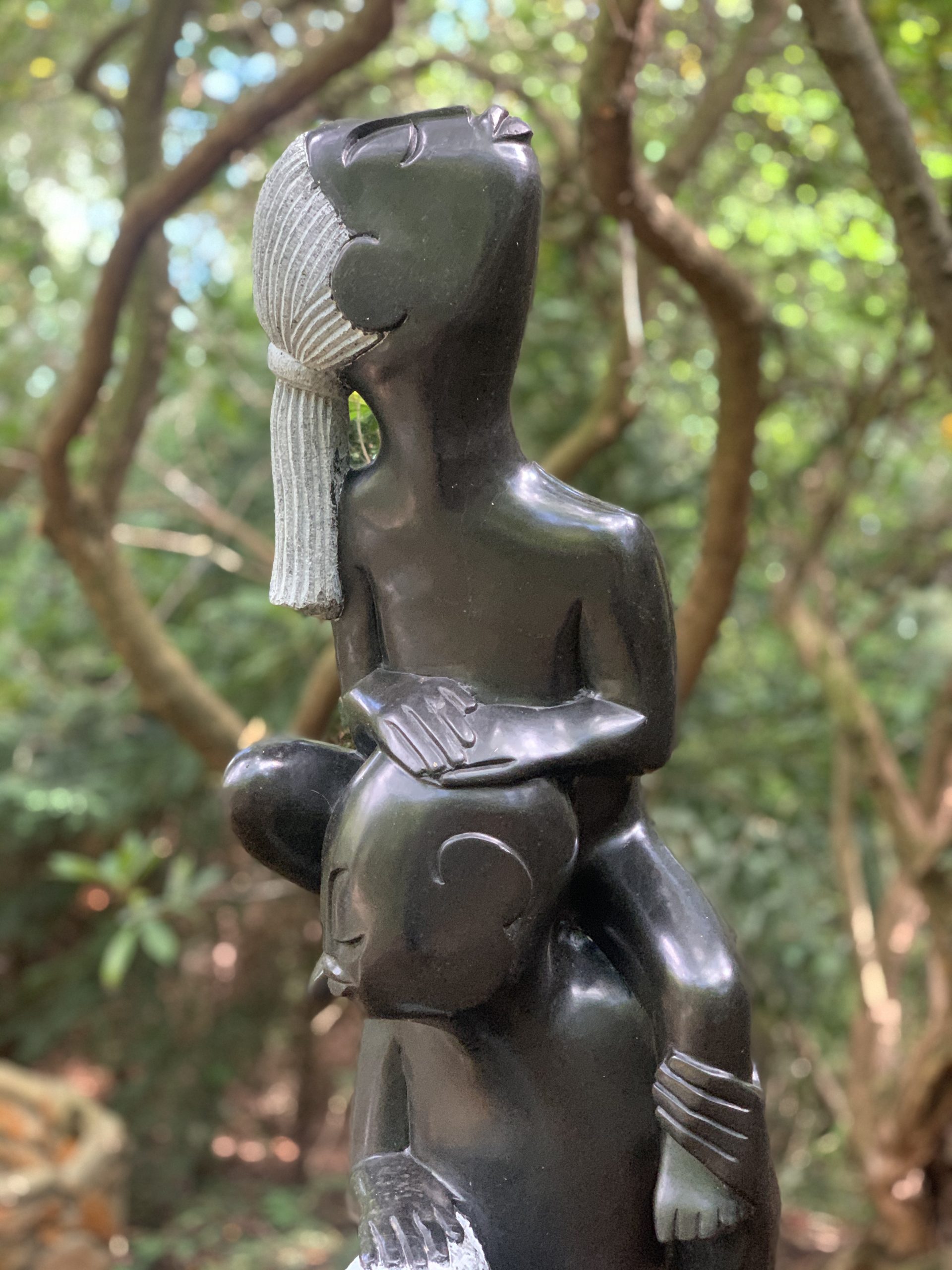 Large Stone Figurative Sculpture - Supporting My Family by Tinei Mashaya (Unique) - Image 4